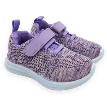 Кроссовки для малышей, модная дышащая спортивная обувь для маленьких девочек. Изображение