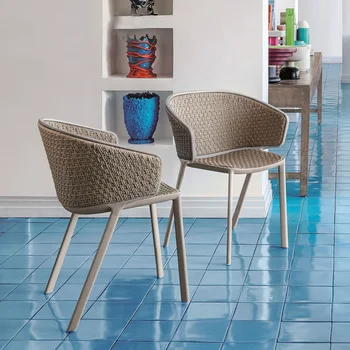 Стулья из веревочной ткани в современном стиле для отдыха во внутреннем дворе, комбинированная мебель для стола и стула из алюминиевого сплава Изображение