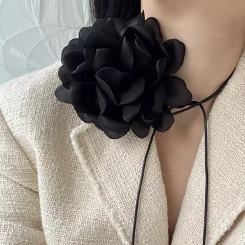 Чокеры с преувеличенными черными цветами, ожерелья для женщин, ожерелье с веревочной цепочкой, женский Модный ювелирный ошейник 2023 года выпуска Изображение